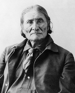 Geronimo's (Goyahkla) grave was robbed and his bones stolen